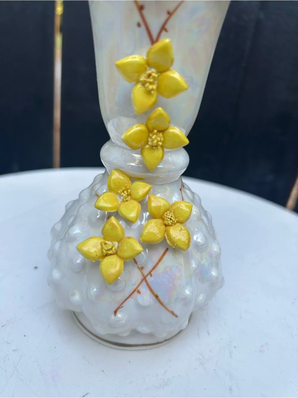 N/A elegant pearlescent